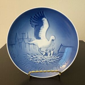 Bing & Grondahl 1984 Mother’s Day Collectors Plate with Mother Stork/Brood